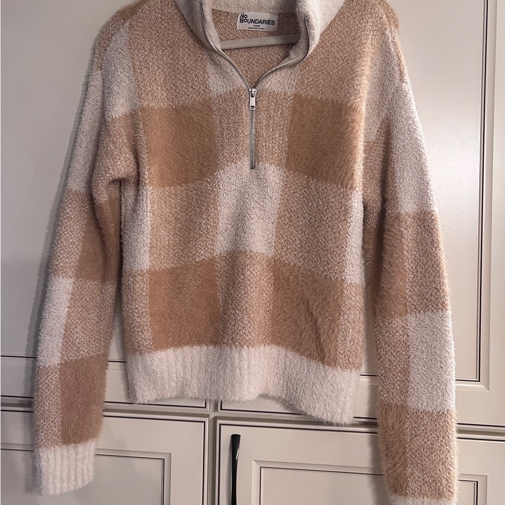 No Boundaries Tan and Cream V-Neck Sweater